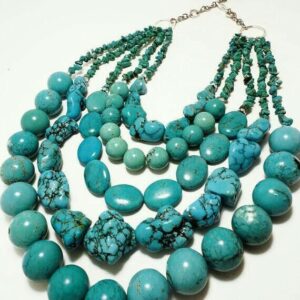 Collier vintage en turquoise – Perles naturelles